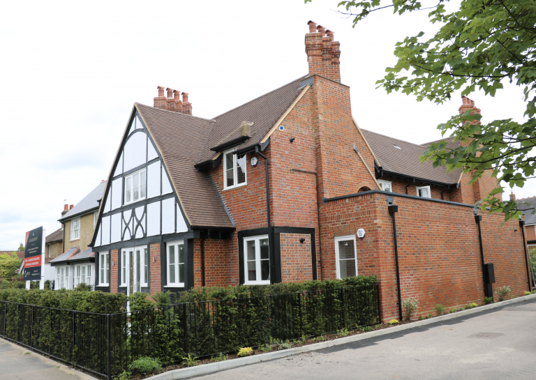 82 London Road, Shenley is now complete Hub